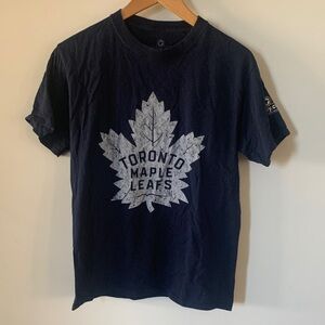 Toronto Maple Leafs Navy Graphic Tee - Men's Short Sleeve Shirt